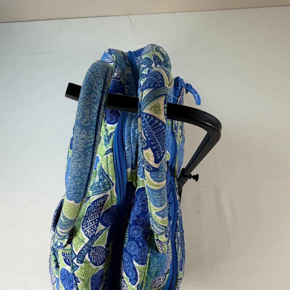 Vera Bradley Iconic Grand Weekender Travel Bag Doodle Daisy quilted pattern EUC - Picture 9 of 12